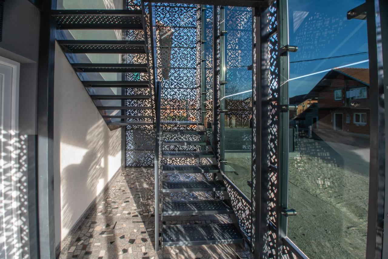 Hazam Apartmani Sanski Most Bagian luar foto
